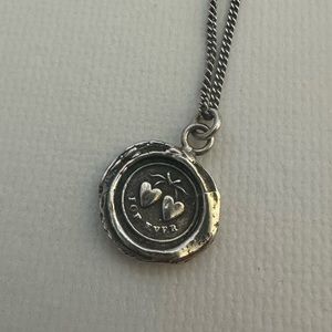 Pyrrha Hearts Necklace